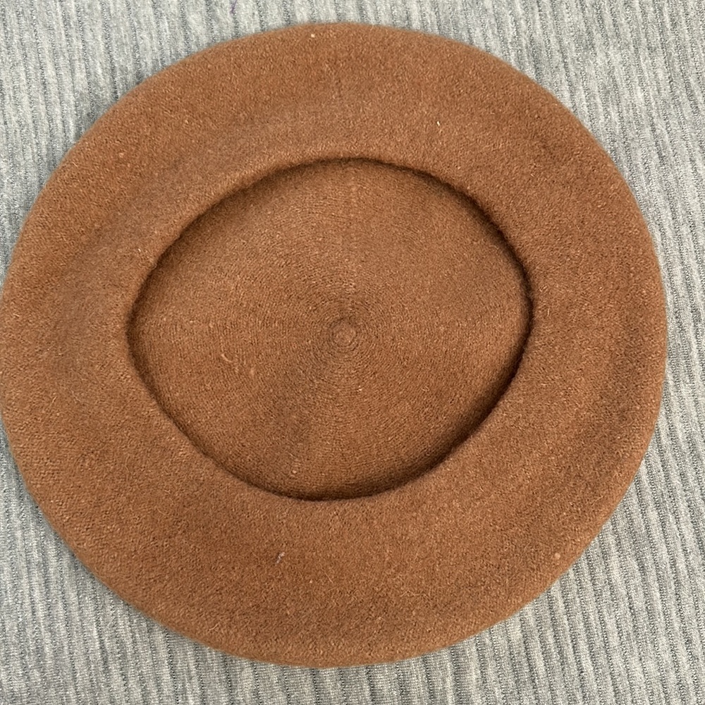 Wool hat - Picture 2 of 5